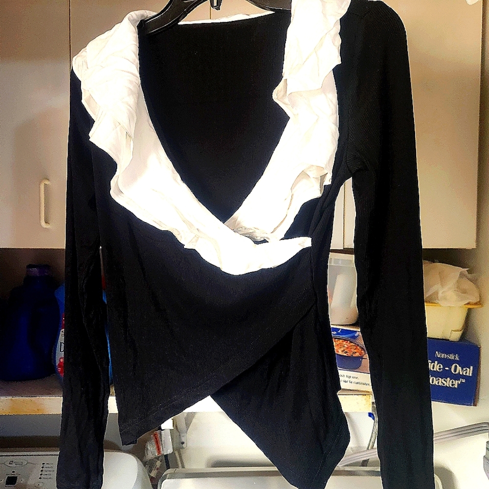 Long Sleeve Women's Crossover Blouse